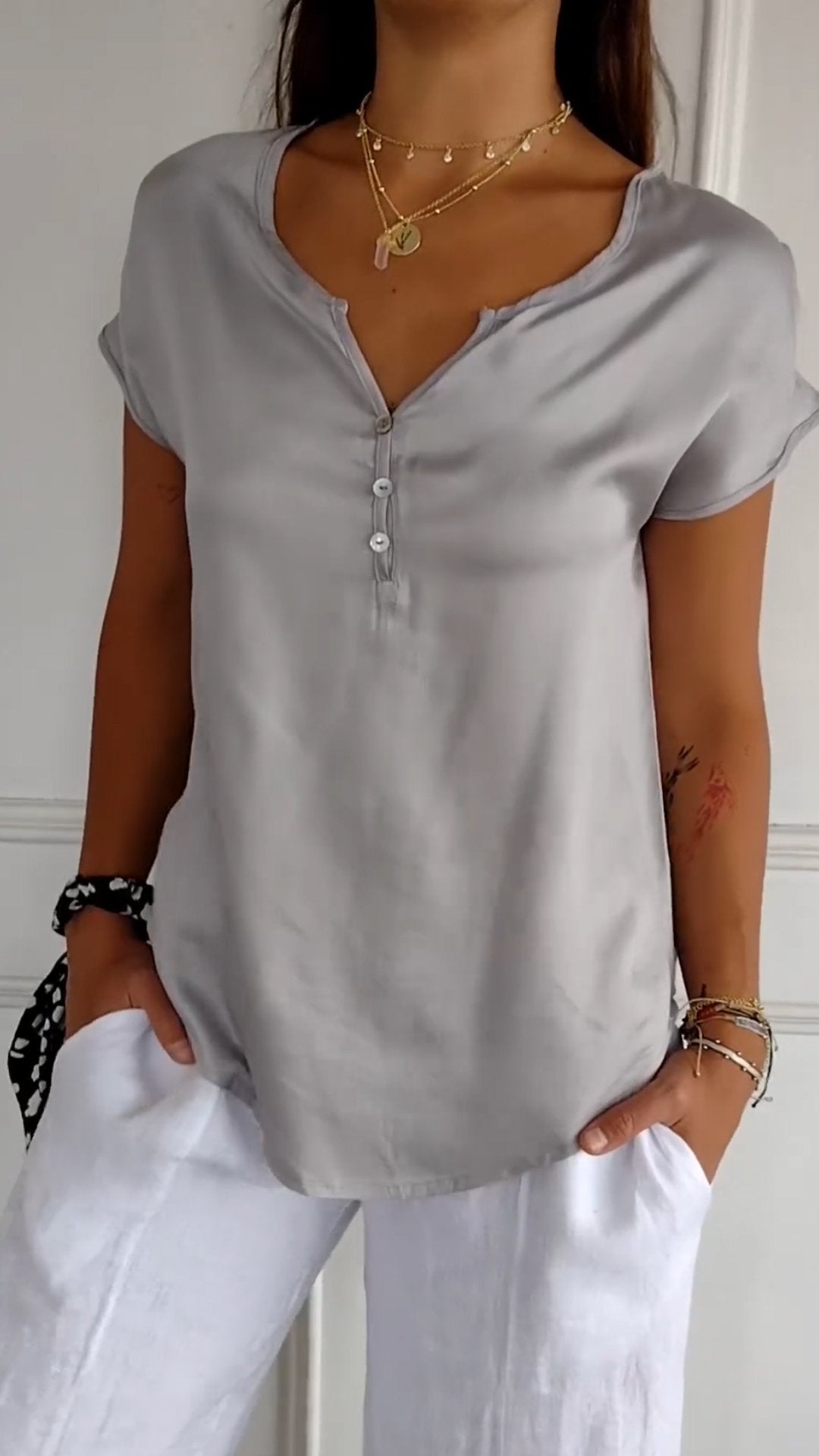 Blusa V-Neck Ligera para Mujer
